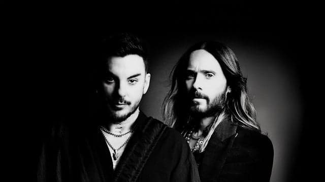 Thirty Seconds to Mars Presents A Beautiful Lie vs This Is War